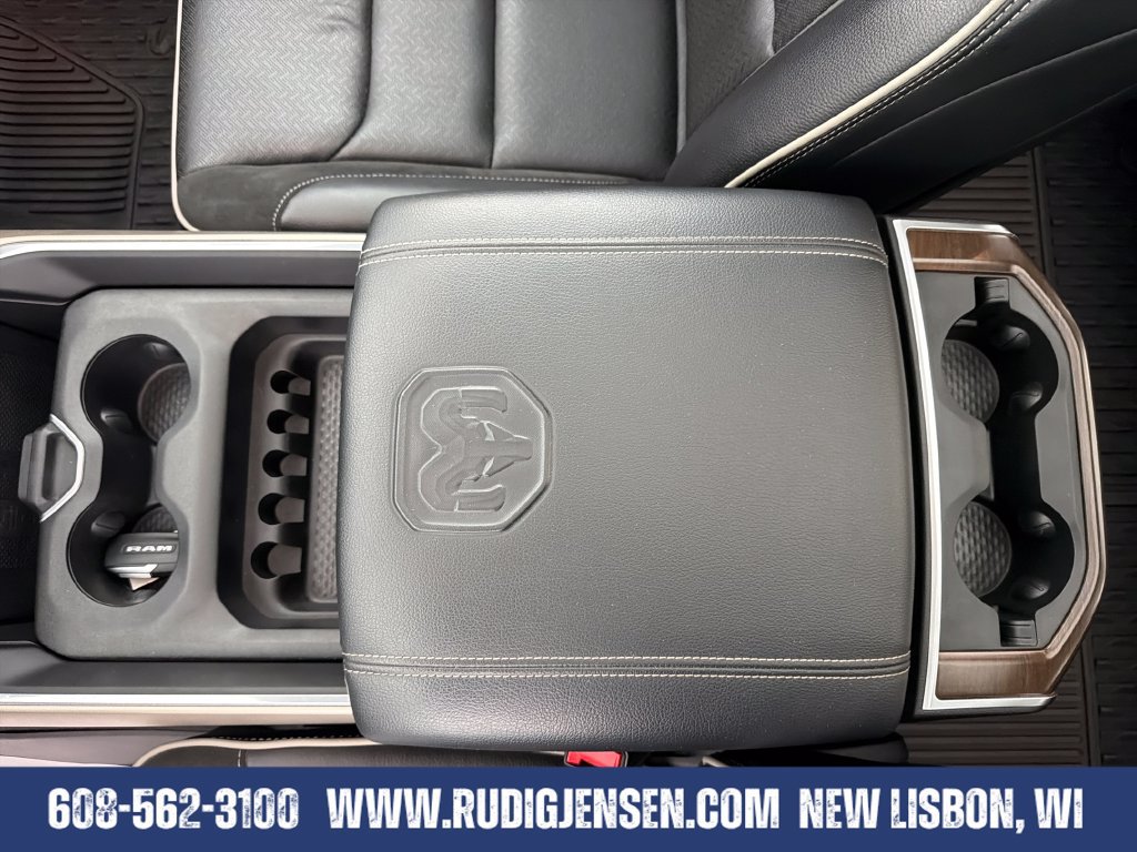 Used 2022 RAM 1500 Laramie AWD/4WD image 26