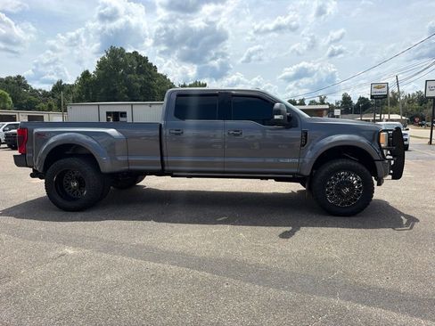 Used 2022 Ford F450 Platinum w/ FX4 Off-Road Package AWD/4WD image 4