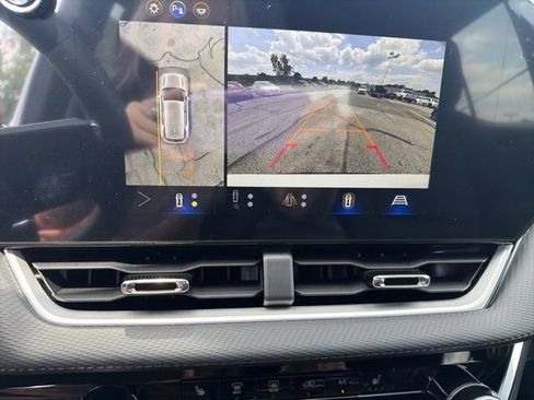 New 2026 Chevrolet Equinox LT w/ Midnight Edition AWD/4WD image 20