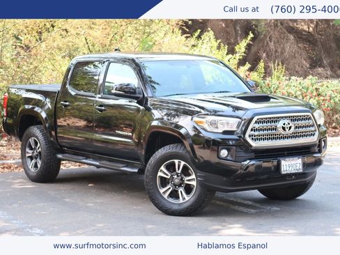 Used 2017 Toyota Tacoma TRD Sport w/ Tow Package (A/T) AWD/4WD image 1