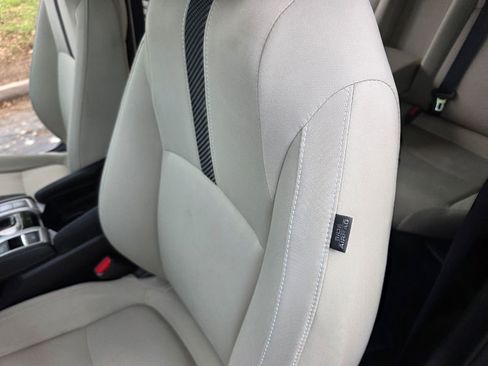 Used 2016 Honda Civic EX image 21