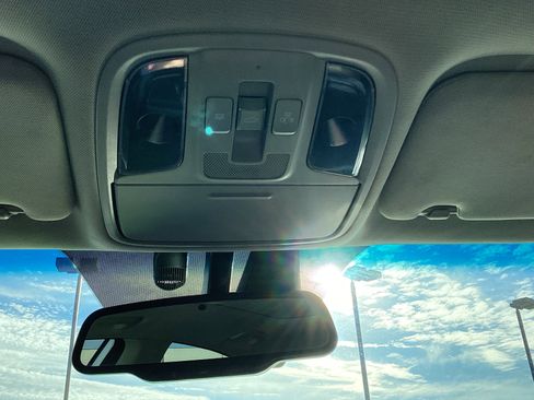 Used 2020 Kia Optima SX image 10