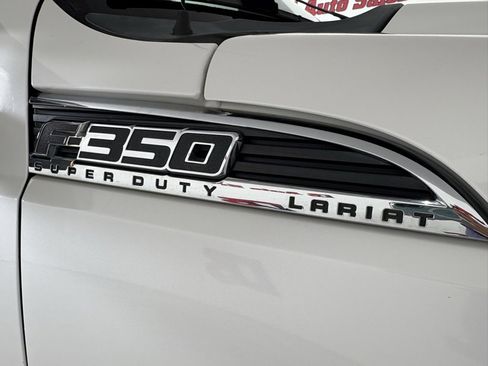 Used 2015 Ford F350 Platinum image 10