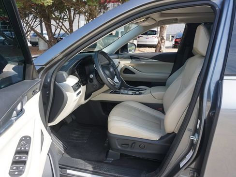 Used 2023 INFINITI QX60 Luxe w/ Cargo Package FWD image 5