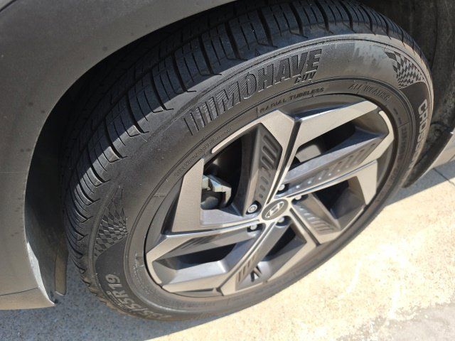 Certified 2024 Hyundai Tucson SEL w/ Convenience Package FWD image 5