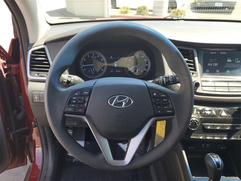 Used 2018 Hyundai Tucson SEL image 20