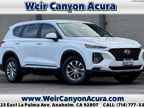 Used 2019 Hyundai Santa Fe SE image 1