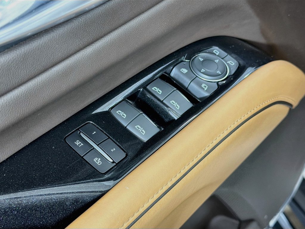 Used 2021 Cadillac Escalade Sport w/ Driver Assist Tech Package AWD/4WD image 19