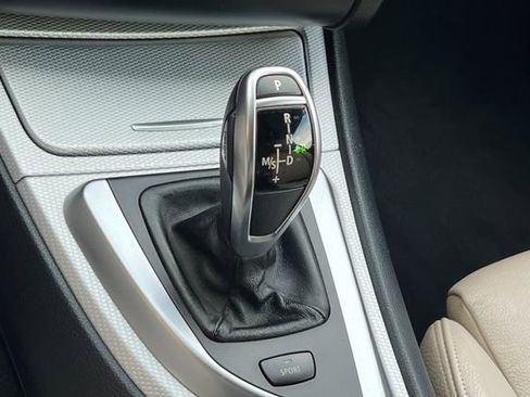 Used 2013 BMW 135is Convertible image 22