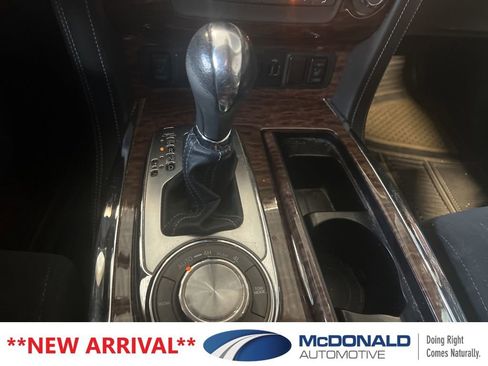 Used 2019 Nissan Armada SV w/ Driver Package AWD/4WD image 11
