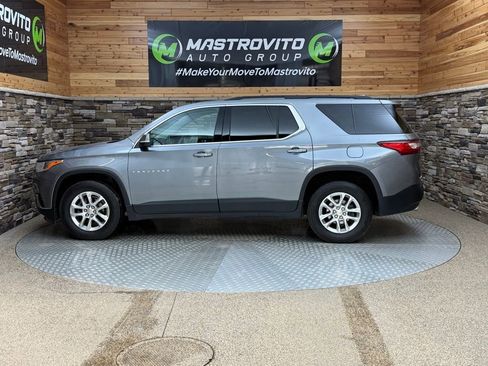 Used 2021 Chevrolet Traverse LT w/ LPO, Floor Liner Package AWD/4WD image 6