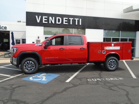 New 2025 GMC Sierra 3500 Pro w/ Convenience Package image 12