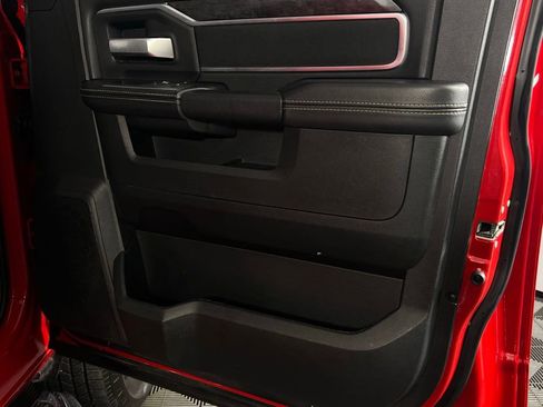 Used 2024 RAM 2500 Big Horn w/ Bed Utility Group image 29