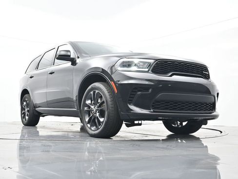 Used 2023 Dodge Durango GT w/ Blacktop Package image 34