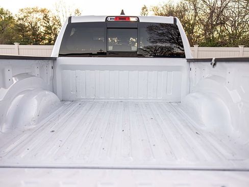 Used 2019 RAM 1500 Laramie image 16