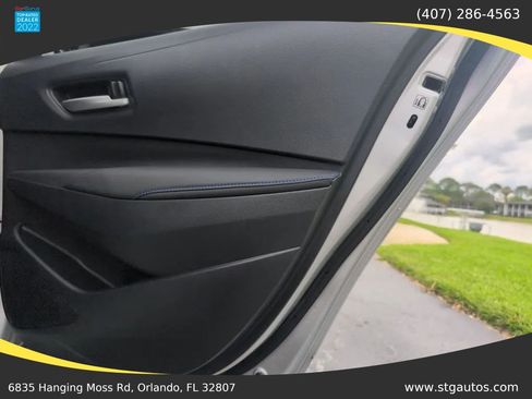 Used 2021 Toyota Corolla SE w/ SE Premium Package FWD image 21