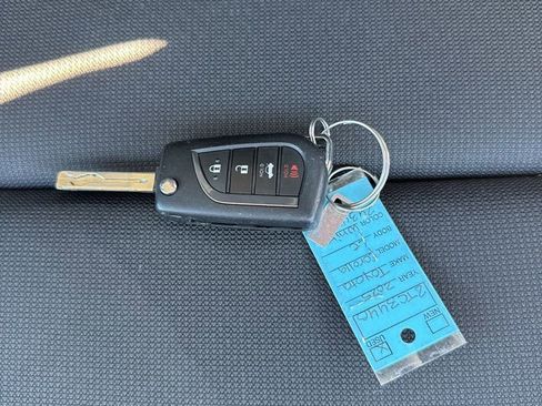 Used 2025 Toyota Corolla LE image 34