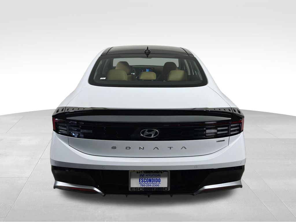 New 2026 Hyundai Sonata Limited FWD image 4