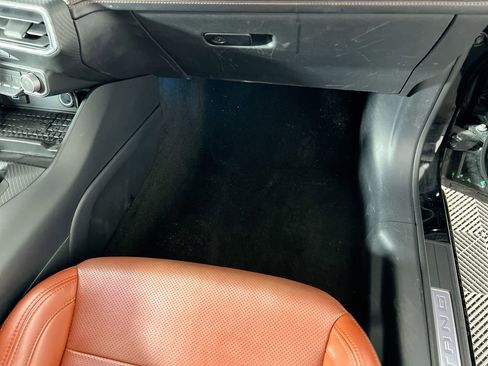 Used 2024 Ford Mustang GT Premium image 32