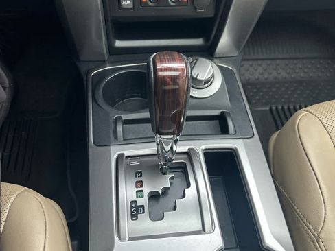 Used 2018 Toyota 4Runner Limited AWD/4WD image 14