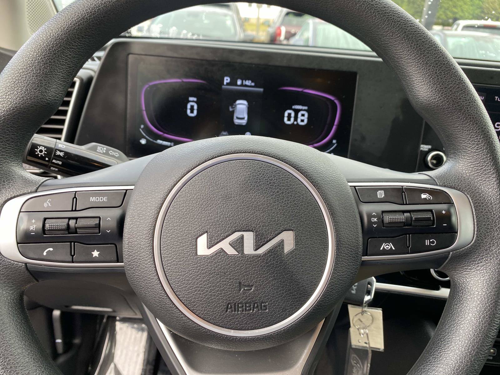 Used 2023 Kia Sportage LX AWD/4WD image 15