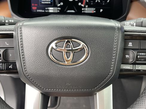 Used 2022 Toyota Tundra 1794 Edition w/ TRD Off-Road Package AWD/4WD image 21