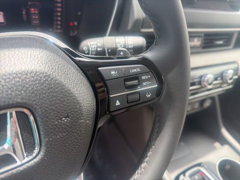 New 2026 Honda Pilot Touring image 11