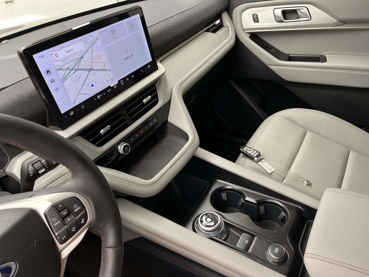 Used 2026 Ford Explorer Active w/ Active Comfort Package AWD/4WD image 19