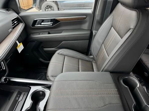 New 2026 Chevrolet Tahoe High Country w/ Sun And Tow Package AWD/4WD image 23