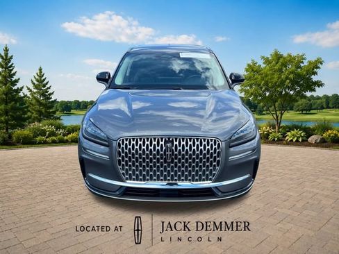 Used 2024 Lincoln Corsair AWD image 10