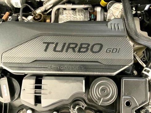 Used 2022 Kia K5 GT-Line image 36