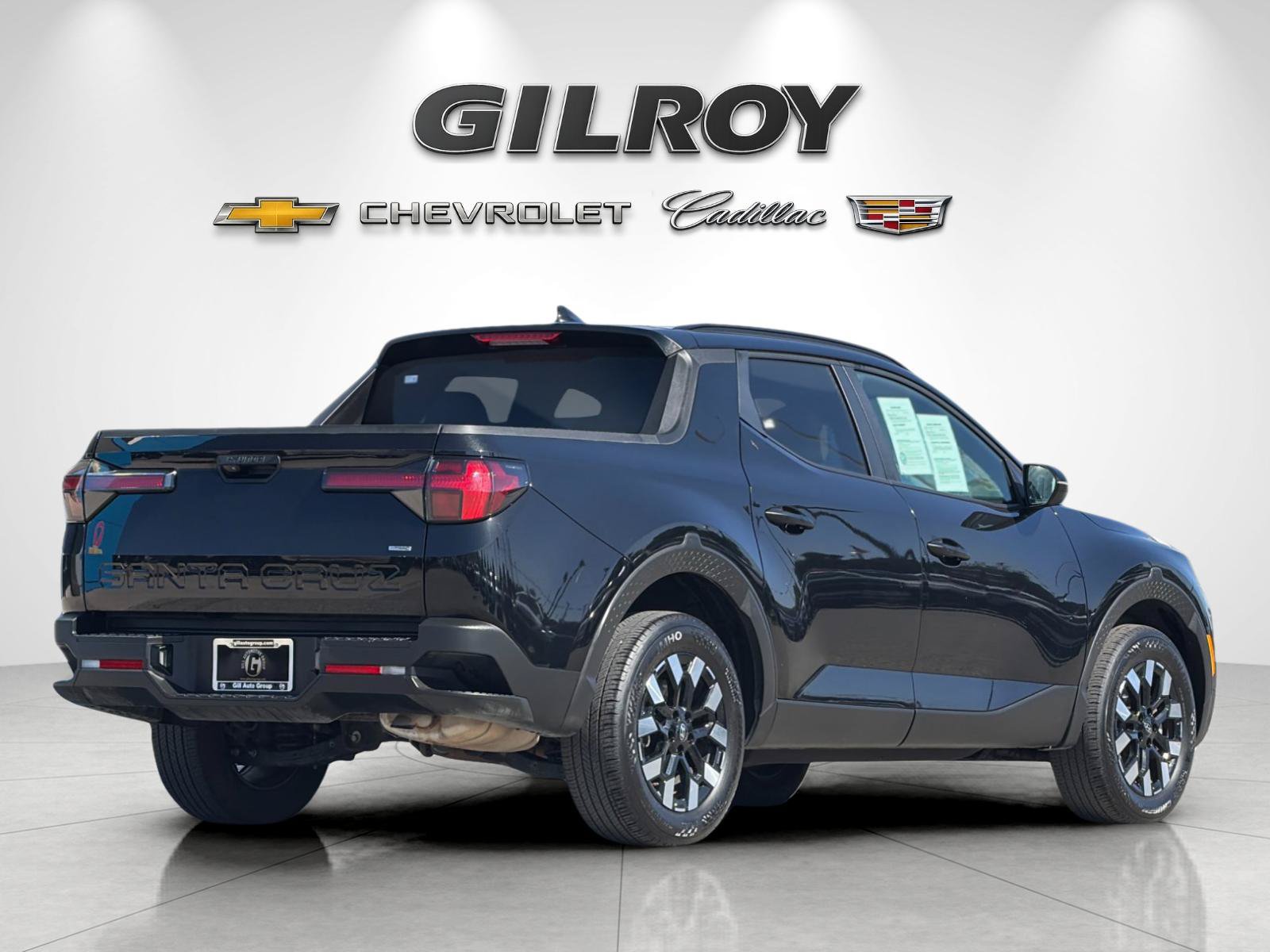 Used 2025 Hyundai Santa Cruz SEL AWD/4WD image 3
