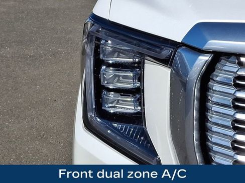 Used 2021 GMC Yukon Denali w/ Denali Ultimate Package image 13