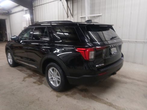 Certified 2025 Ford Explorer Active image 26