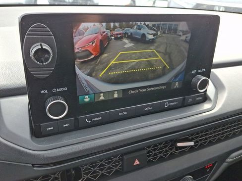 Used 2024 Honda Accord EX image 18