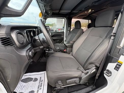 Used 2022 Jeep Wrangler Sport AWD/4WD image 24