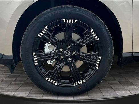 New 2026 Nissan Murano Platinum image 13