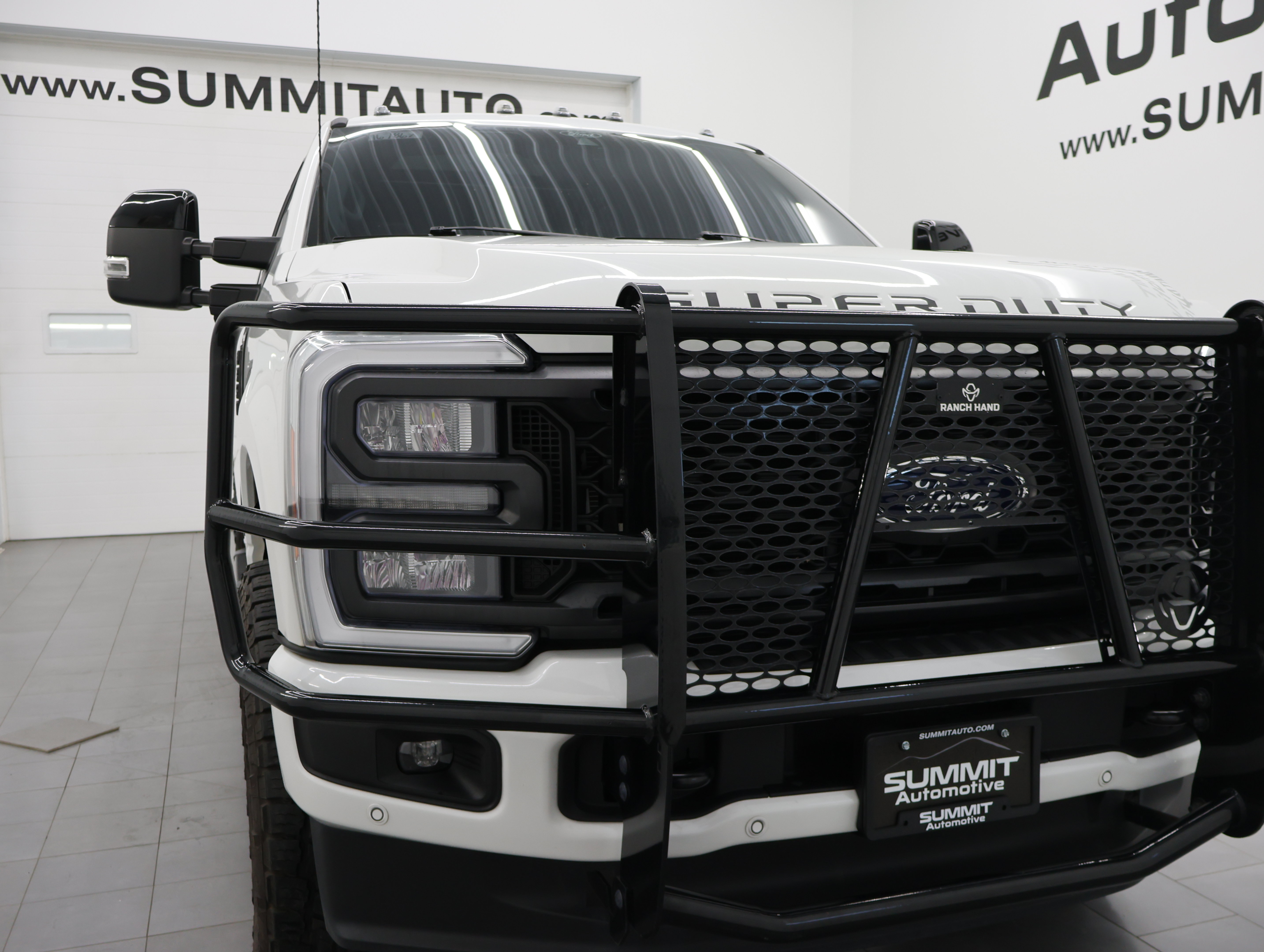Used 2024 Ford F350 Lariat w/ Lariat Ultimate Package AWD/4WD image 26