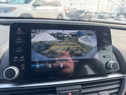 Certified 2022 Honda Accord Sport image 19