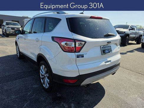 Used 2017 Ford Escape Titanium w/ Equipment Group 301A AWD/4WD image 2