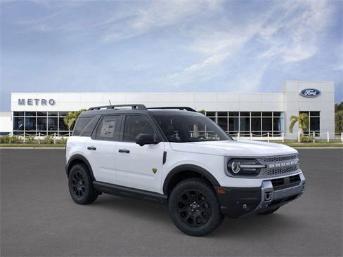 New 2025 Ford Bronco Sport Badlands image 7