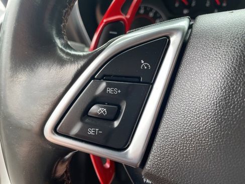 Used 2019 Chevrolet Camaro LT image 23