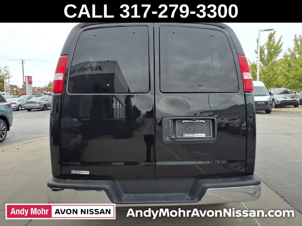 Used 2025 Chevrolet Express 3500 LT w/ LT Preferred Equipment Group RWD image 11