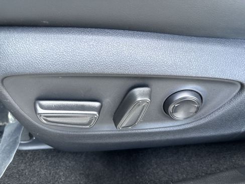Used 2025 Toyota RAV4 XLE Premium FWD image 14