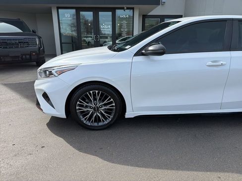 Used 2022 Kia Forte GT-Line w/ GT-Line Premium Package image 10