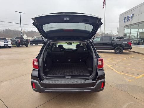 Used 2018 Subaru Outback 2.5i Limited image 13