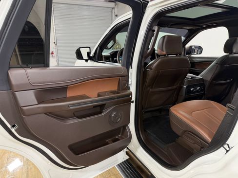 Used 2023 Ford Expedition King Ranch AWD/4WD image 14