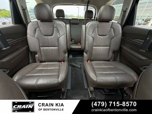 Used 2022 Kia Telluride SX w/ Towing Package FWD image 30