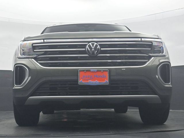 Used 2026 Volkswagen Atlas SE FWD image 28