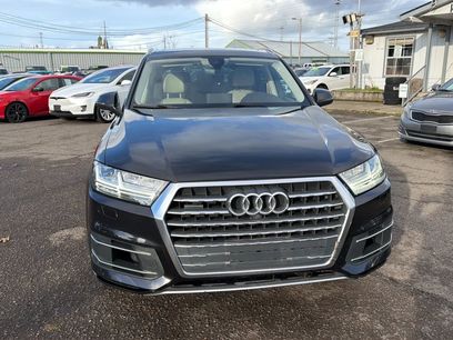 Used 2017 Audi Q7 3.0T Premium Plus w/ Premium Plus Package
